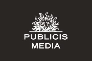 Logo von Publicis Media Logo von Publicis Media mit einem stilisierten Löwenkopf über dem Schriftzug.